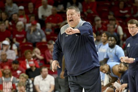 Old Dominion men’s basketball coach Jeff Jones hospitalized after heart attack in Hawaii
